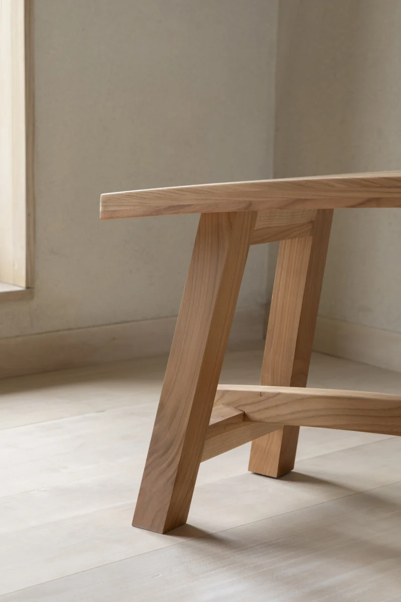 Banc courbe en Merisier